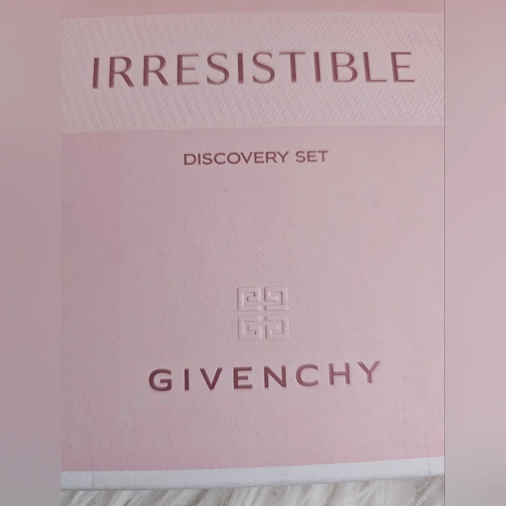 Givenchy bundle: Paper bag, box, bottles and 💄💋 - Picture 7 of 13